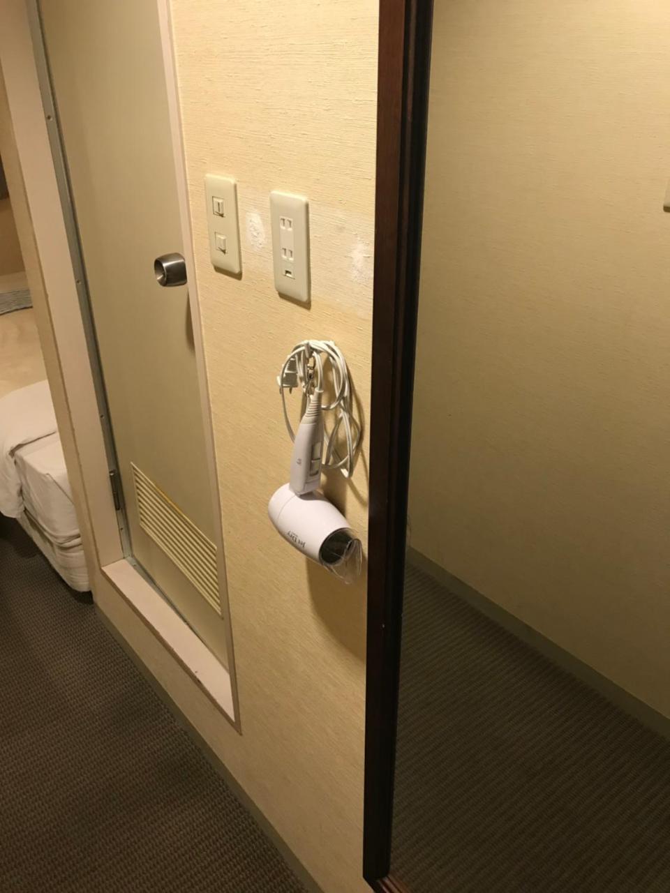 Business Hotel Goi Hills Ichihara Экстерьер фото